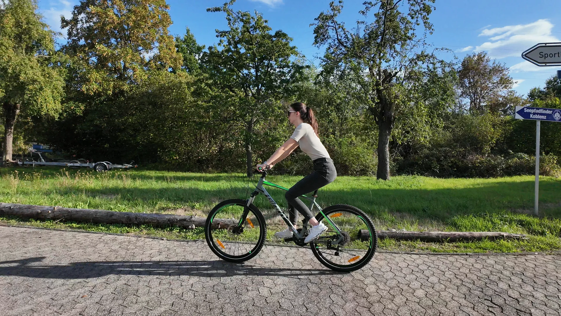 Radfahren im Sonnenschein