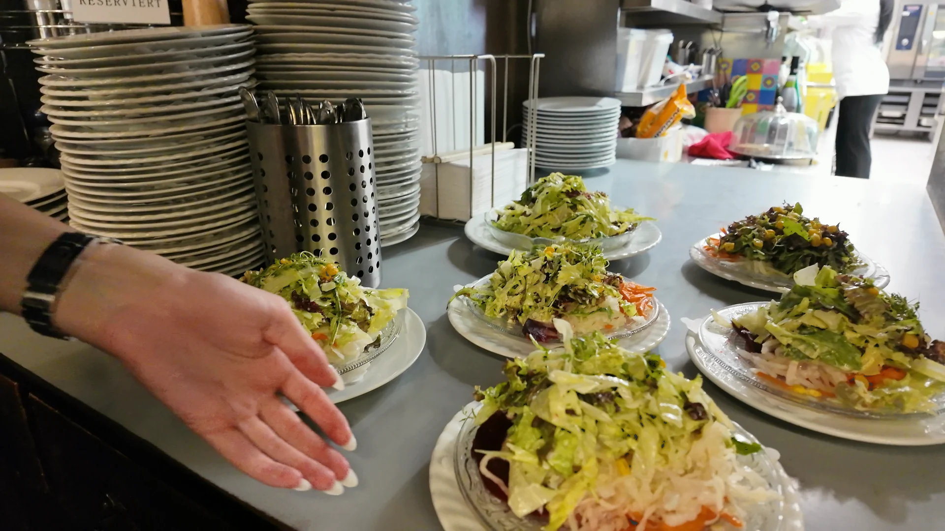 Salate in der Küche